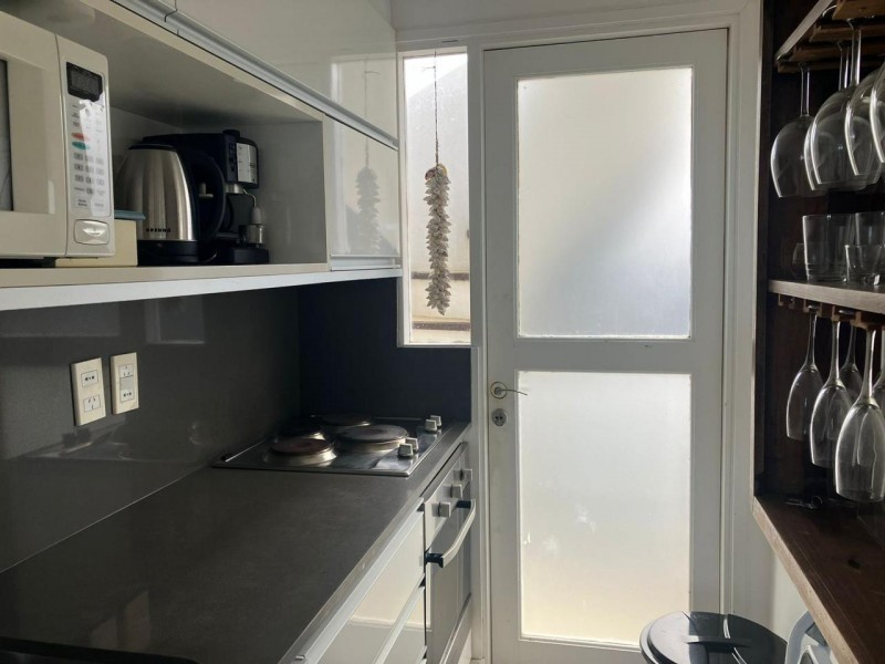 Excelente Penthouse reciclado primera linea frente al mar en Montoya